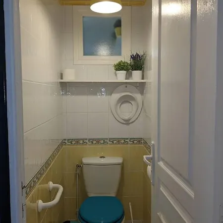 Feriehus Charmante Maison A Avec Piscine Partagee